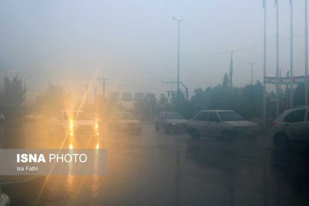 جاده های 18 استان کشور بارانی است/جاده چالوس و آزادراه تهران – شمال همچنان یک طرفه است