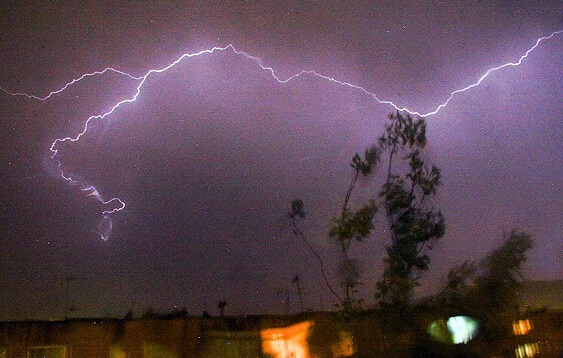 هشدار نسبت به رگبار باران و رعد و برق در ۱۱ استان کشور