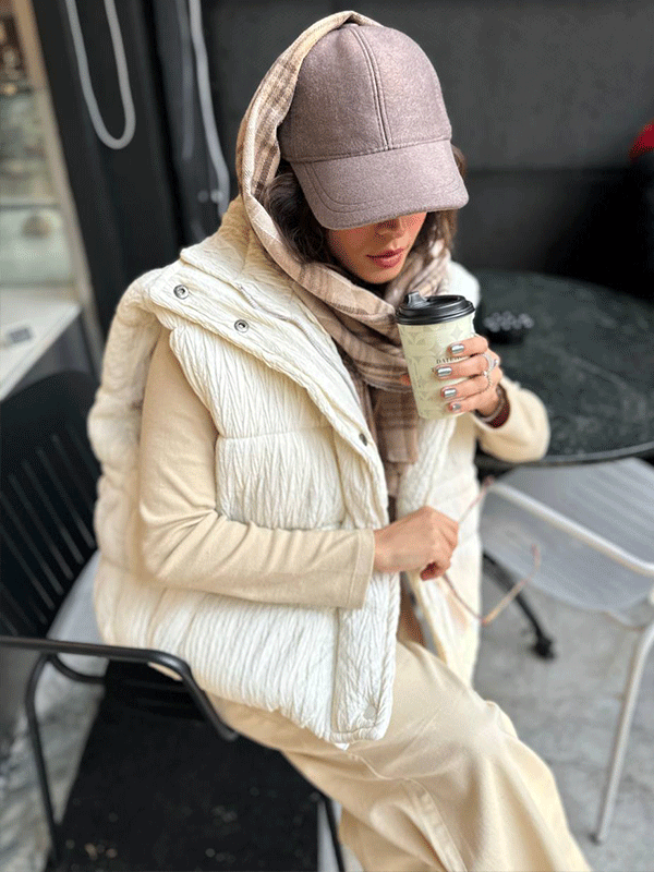 مقایسه وست زنانه جین، بافت، چرم و کتان
